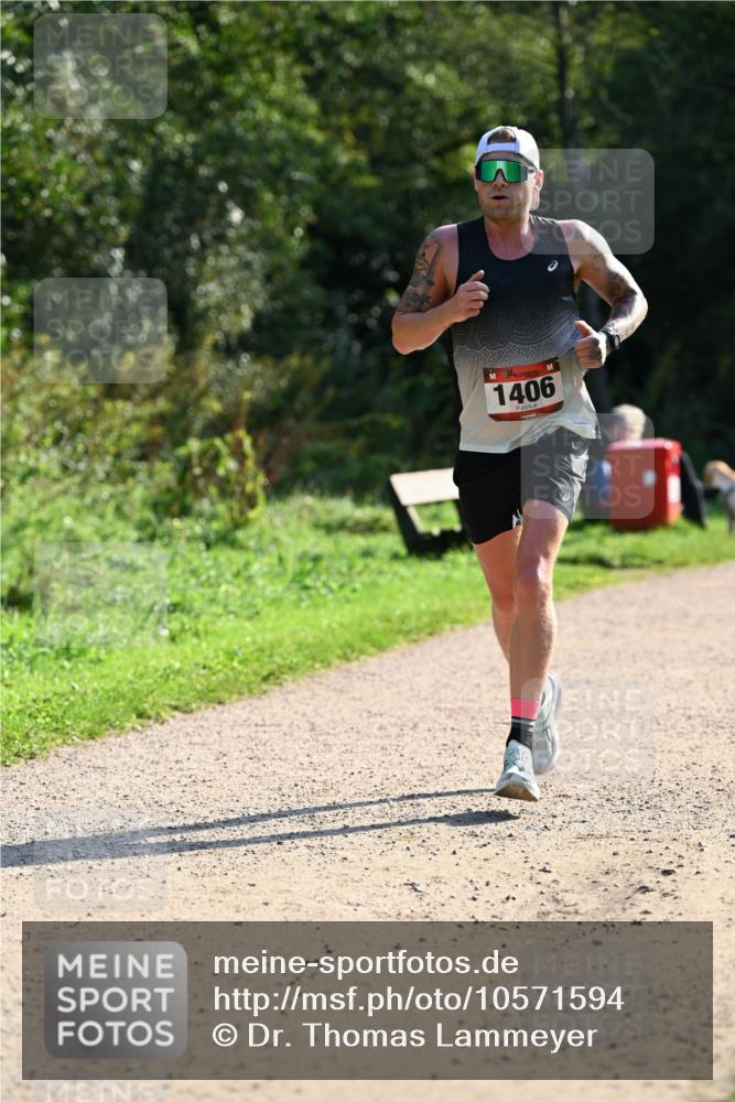 27.09.2026 - 35. Volkslauf durch das schöne Alstertal Dr. Thomas Lammeyer http://msf.ph/oto/10571594 27.09.2026 11:19:37 Laufen 1406 meine-sportfotos.de