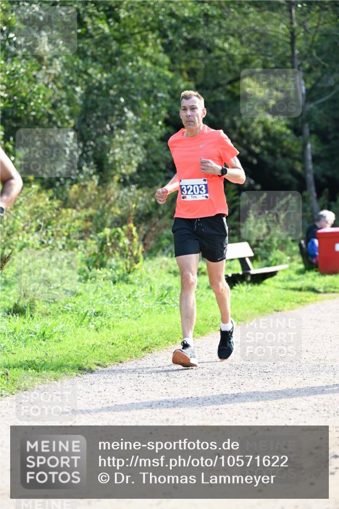 27.09.2026 - 35. Volkslauf durch das schöne Alstertal Dr. Thomas Lammeyer http://msf.ph/oto/10571622 27.09.2026 11:19:48 Laufen 3203 meine-sportfotos.de