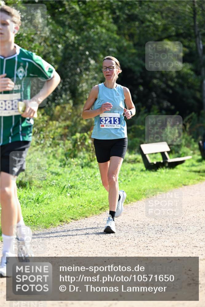 27.09.2026 - 35. Volkslauf durch das schöne Alstertal Dr. Thomas Lammeyer http://msf.ph/oto/10571650 27.09.2026 11:19:56 Laufen 988, 3213 meine-sportfotos.de