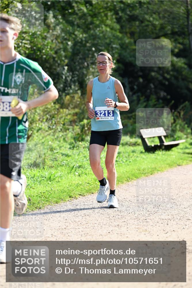 27.09.2026 - 35. Volkslauf durch das schöne Alstertal Dr. Thomas Lammeyer http://msf.ph/oto/10571651 27.09.2026 11:19:56 Laufen 98, 3213 meine-sportfotos.de