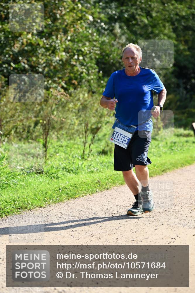 27.09.2026 - 35. Volkslauf durch das schöne Alstertal Dr. Thomas Lammeyer http://msf.ph/oto/10571684 27.09.2026 11:20:01 Laufen 3065 meine-sportfotos.de