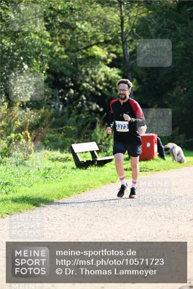 27.09.2026 - 35. Volkslauf durch das schöne Alstertal Dr. Thomas Lammeyer http://msf.ph/oto/10571723 27.09.2026 11:20:12 Laufen 3373 meine-sportfotos.de