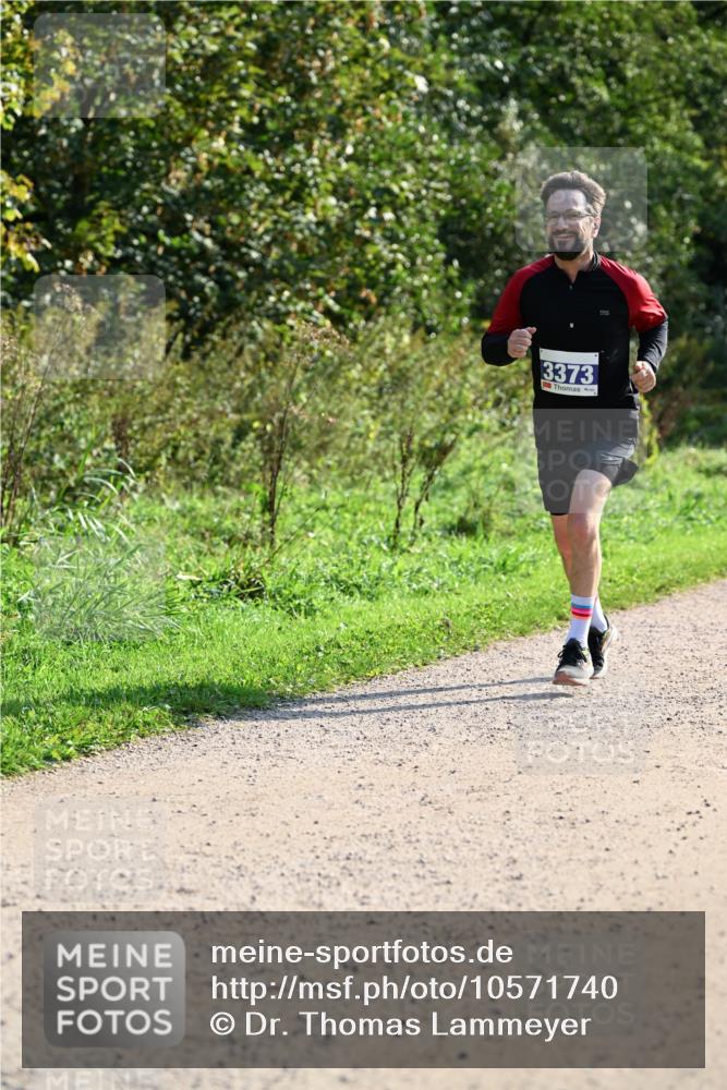 27.09.2026 - 35. Volkslauf durch das schöne Alstertal Dr. Thomas Lammeyer http://msf.ph/oto/10571740 27.09.2026 11:20:13 Laufen 3373 meine-sportfotos.de