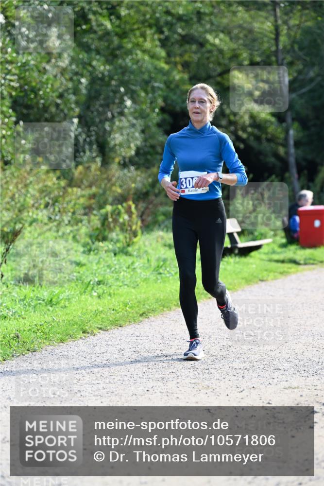 27.09.2026 - 35. Volkslauf durch das schöne Alstertal Dr. Thomas Lammeyer http://msf.ph/oto/10571806 27.09.2026 11:20:40 Laufen 30 meine-sportfotos.de