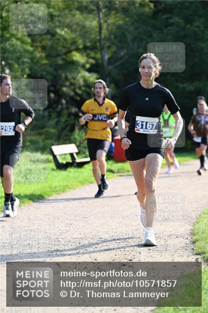 27.09.2026 - 35. Volkslauf durch das schöne Alstertal Dr. Thomas Lammeyer http://msf.ph/oto/10571857 27.09.2026 11:21:03 Laufen 292, 3167 meine-sportfotos.de