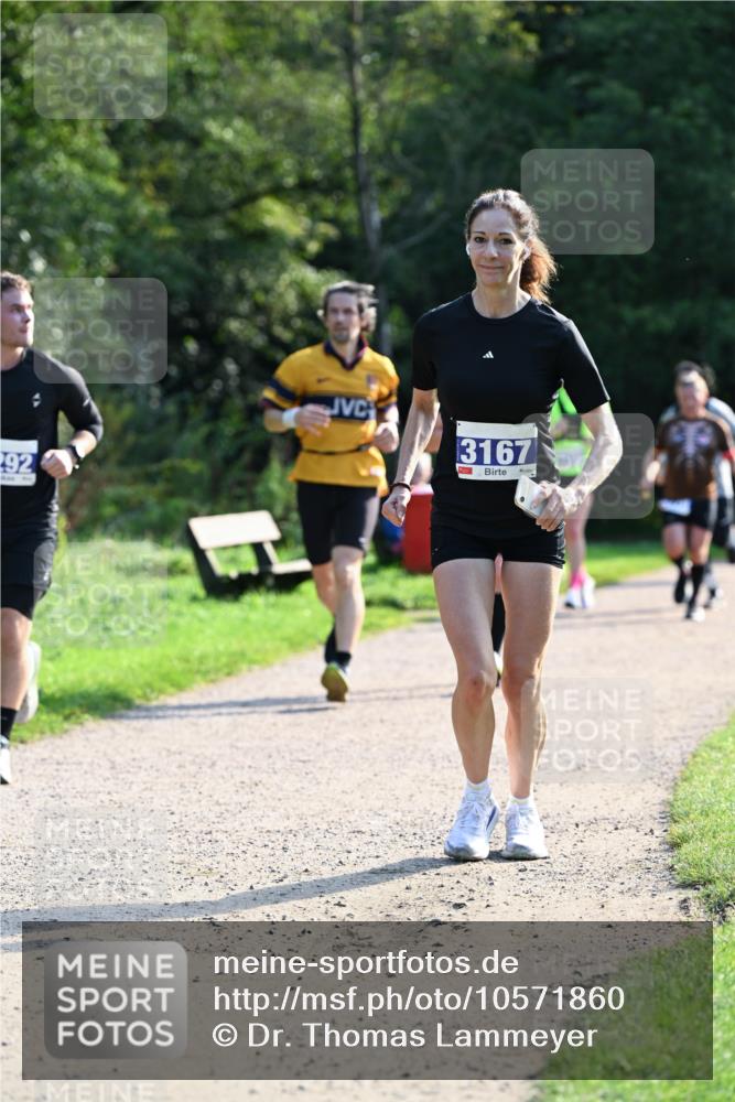 27.09.2026 - 35. Volkslauf durch das schöne Alstertal Dr. Thomas Lammeyer http://msf.ph/oto/10571860 27.09.2026 11:21:03 Laufen 292, 3167 meine-sportfotos.de