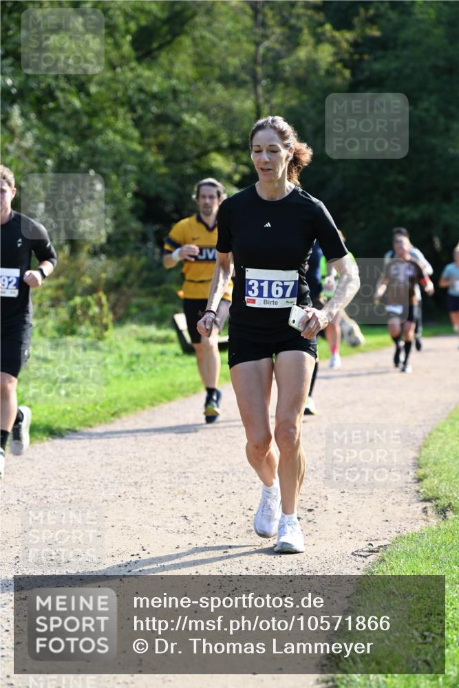 27.09.2026 - 35. Volkslauf durch das schöne Alstertal Dr. Thomas Lammeyer http://msf.ph/oto/10571866 27.09.2026 11:21:04 Laufen 92, 3167 meine-sportfotos.de