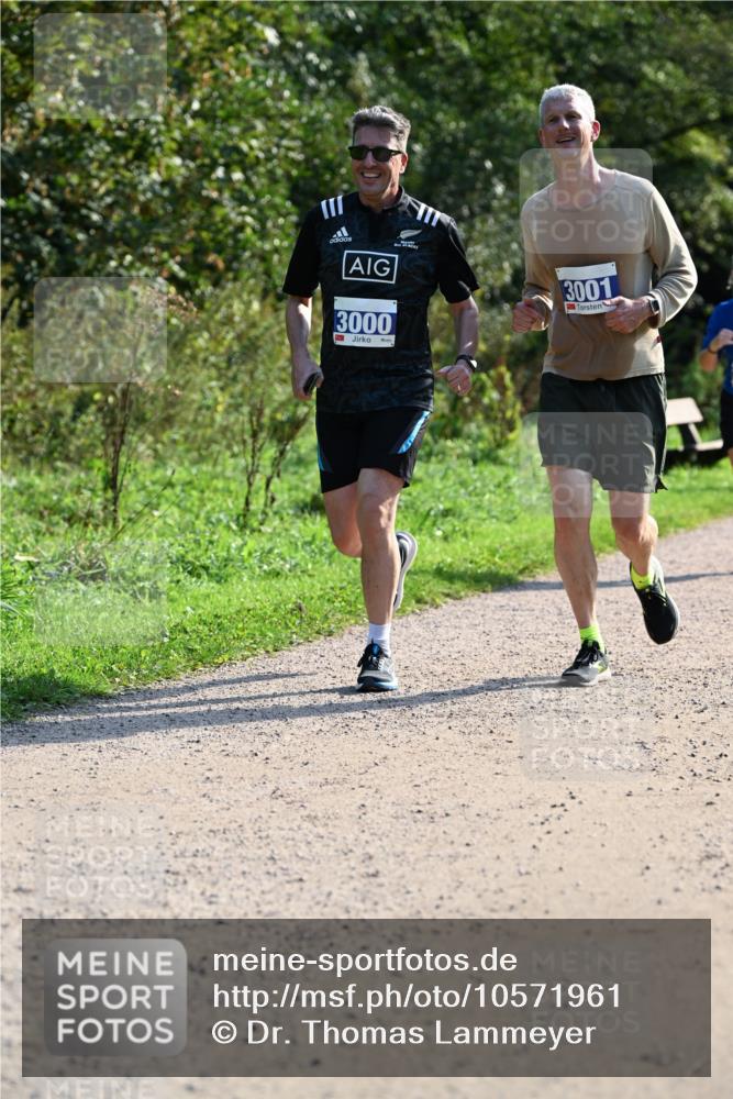 27.09.2026 - 35. Volkslauf durch das schöne Alstertal Dr. Thomas Lammeyer http://msf.ph/oto/10571961 27.09.2026 11:21:29 Laufen 3000, 3001 meine-sportfotos.de