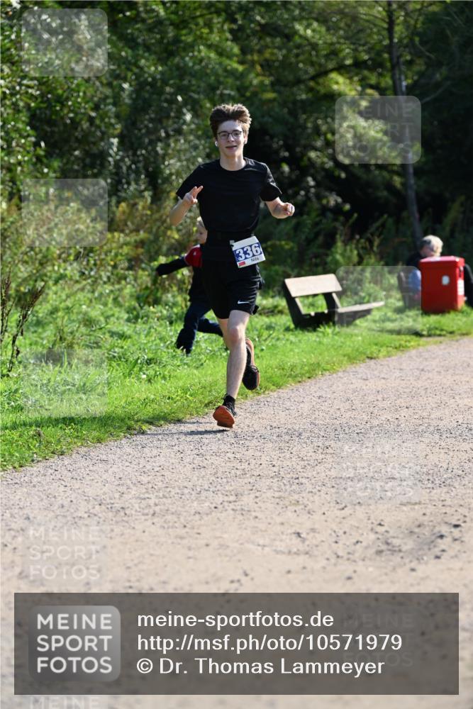 27.09.2026 - 35. Volkslauf durch das schöne Alstertal Dr. Thomas Lammeyer http://msf.ph/oto/10571979 27.09.2026 11:21:32 Laufen 336 meine-sportfotos.de