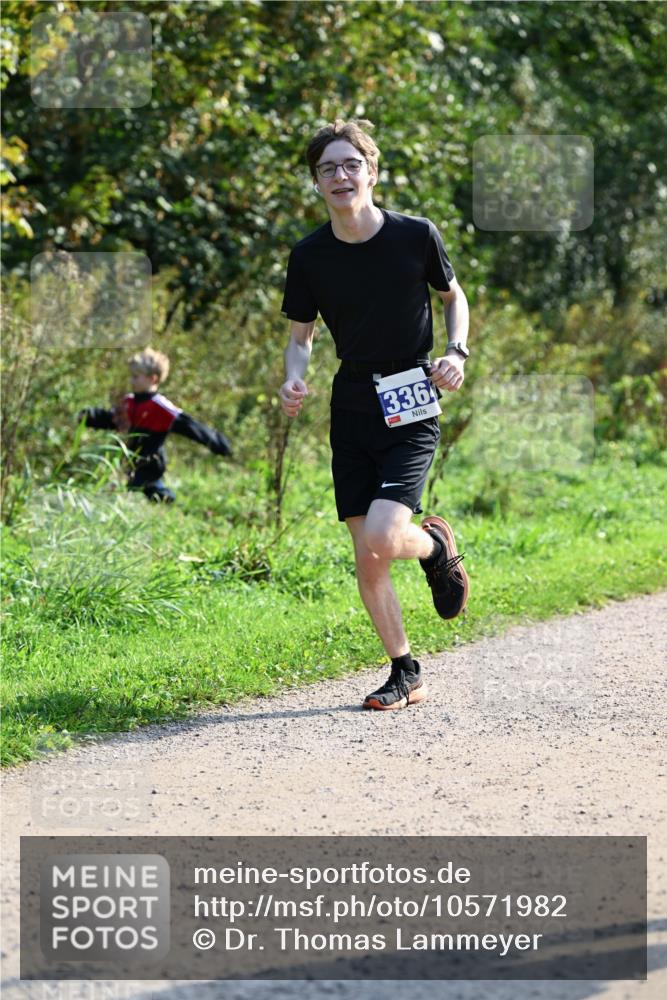 27.09.2026 - 35. Volkslauf durch das schöne Alstertal Dr. Thomas Lammeyer http://msf.ph/oto/10571982 27.09.2026 11:21:33 Laufen 336 meine-sportfotos.de