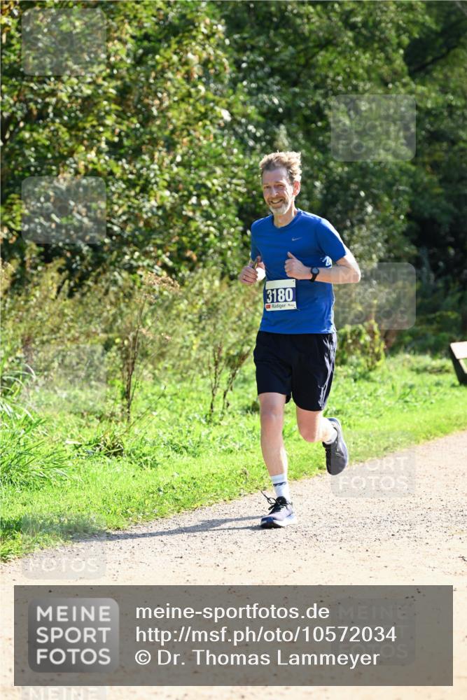 27.09.2026 - 35. Volkslauf durch das schöne Alstertal Dr. Thomas Lammeyer http://msf.ph/oto/10572034 27.09.2026 11:21:48 Laufen 3180 meine-sportfotos.de