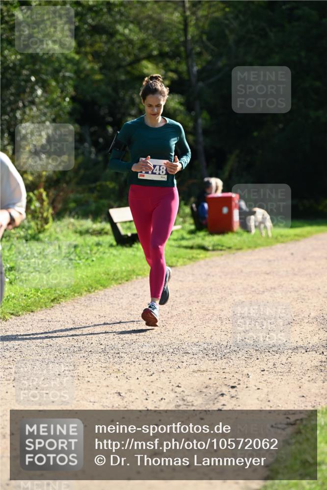 27.09.2026 - 35. Volkslauf durch das schöne Alstertal Dr. Thomas Lammeyer http://msf.ph/oto/10572062 27.09.2026 11:21:57 Laufen 48 meine-sportfotos.de