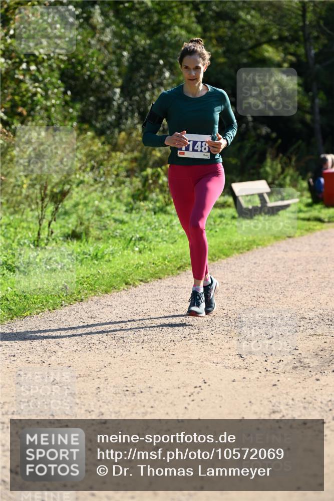 27.09.2026 - 35. Volkslauf durch das schöne Alstertal Dr. Thomas Lammeyer http://msf.ph/oto/10572069 27.09.2026 11:21:57 Laufen 148 meine-sportfotos.de