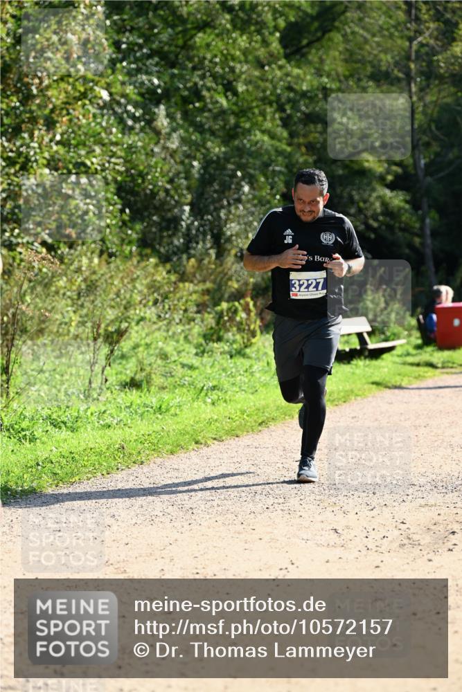 27.09.2026 - 35. Volkslauf durch das schöne Alstertal Dr. Thomas Lammeyer http://msf.ph/oto/10572157 27.09.2026 11:22:14 Laufen 3227 meine-sportfotos.de