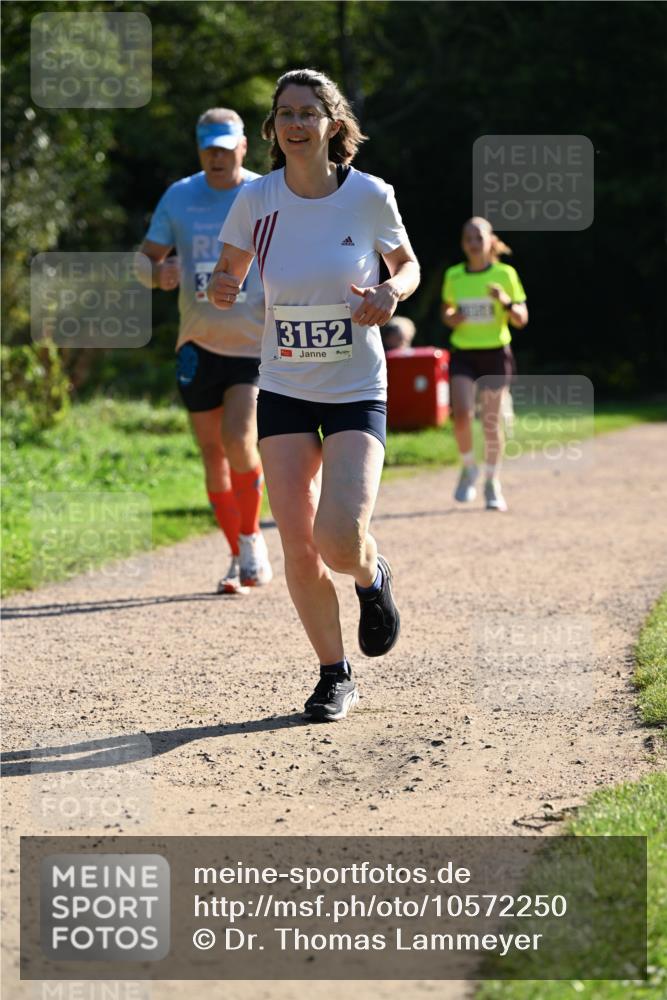 27.09.2026 - 35. Volkslauf durch das schöne Alstertal Dr. Thomas Lammeyer http://msf.ph/oto/10572250 27.09.2026 11:22:28 Laufen 3, 3152 meine-sportfotos.de