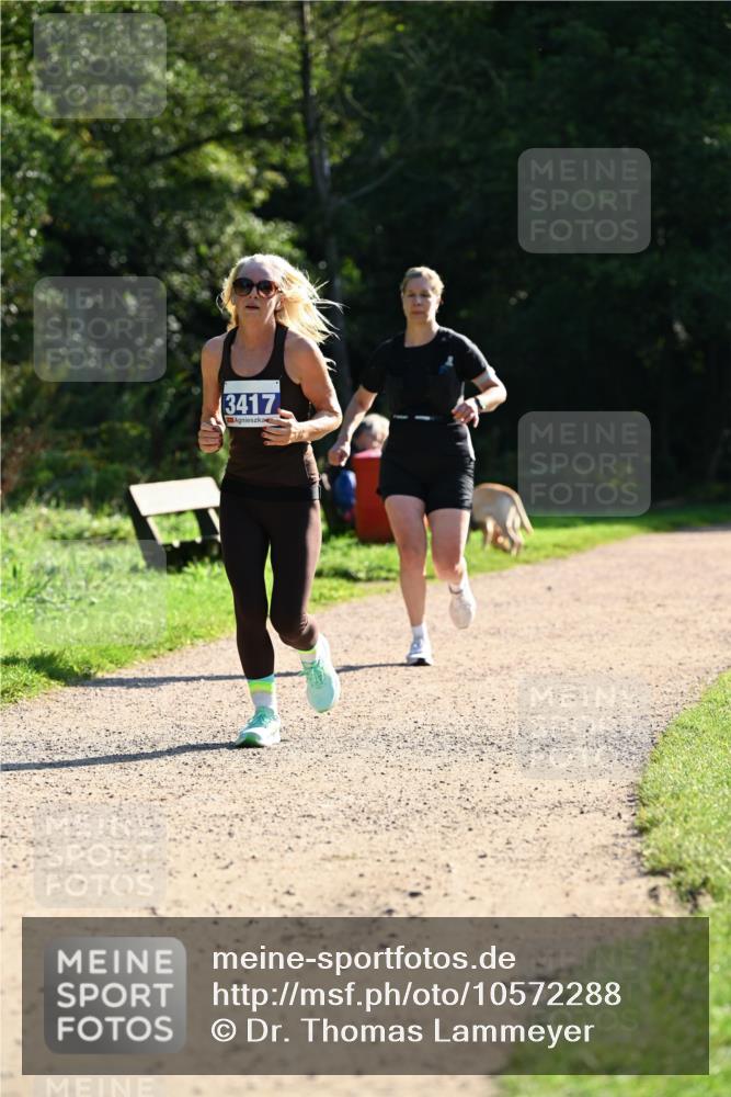 27.09.2026 - 35. Volkslauf durch das schöne Alstertal Dr. Thomas Lammeyer http://msf.ph/oto/10572288 27.09.2026 11:22:46 Laufen 3417 meine-sportfotos.de