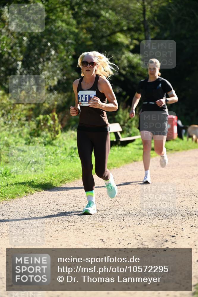 27.09.2026 - 35. Volkslauf durch das schöne Alstertal Dr. Thomas Lammeyer http://msf.ph/oto/10572295 27.09.2026 11:22:47 Laufen 341 meine-sportfotos.de