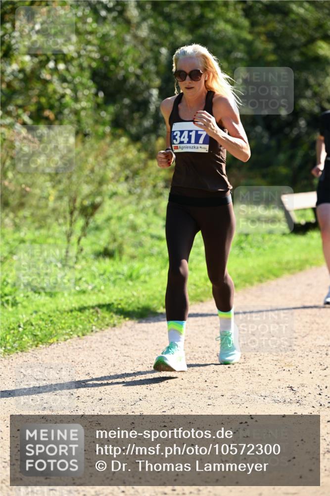 27.09.2026 - 35. Volkslauf durch das schöne Alstertal Dr. Thomas Lammeyer http://msf.ph/oto/10572300 27.09.2026 11:22:47 Laufen 3417 meine-sportfotos.de
