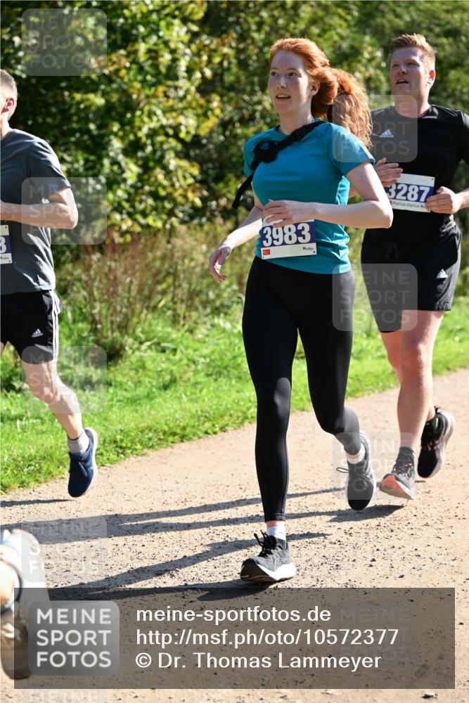 27.09.2026 - 35. Volkslauf durch das schöne Alstertal Dr. Thomas Lammeyer http://msf.ph/oto/10572377 27.09.2026 11:23:27 Laufen 3983, 3287 meine-sportfotos.de