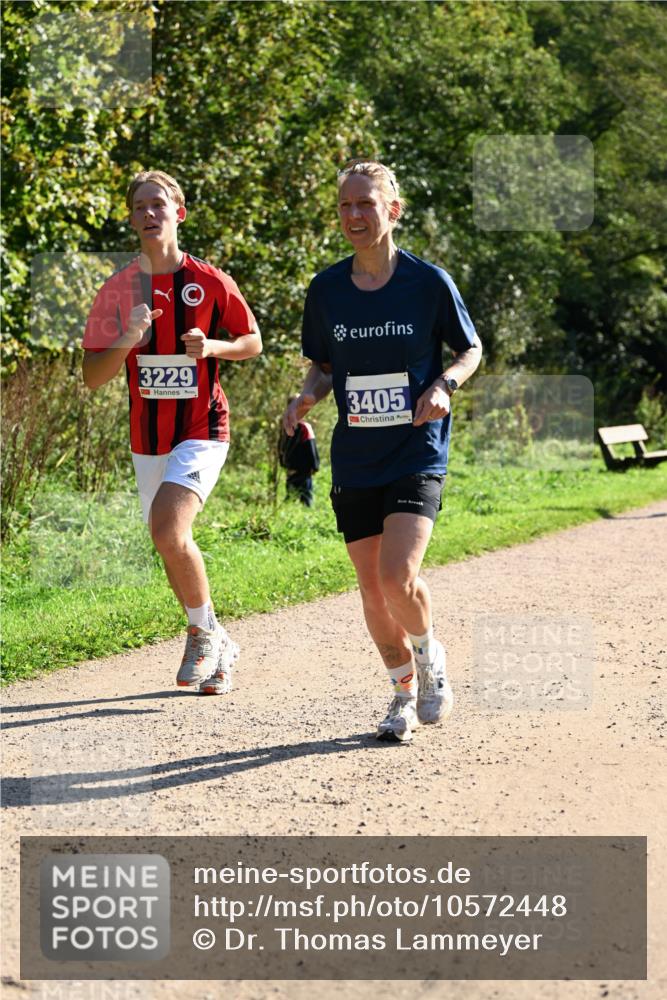 27.09.2026 - 35. Volkslauf durch das schöne Alstertal Dr. Thomas Lammeyer http://msf.ph/oto/10572448 27.09.2026 11:23:39 Laufen 3229, 3405 meine-sportfotos.de