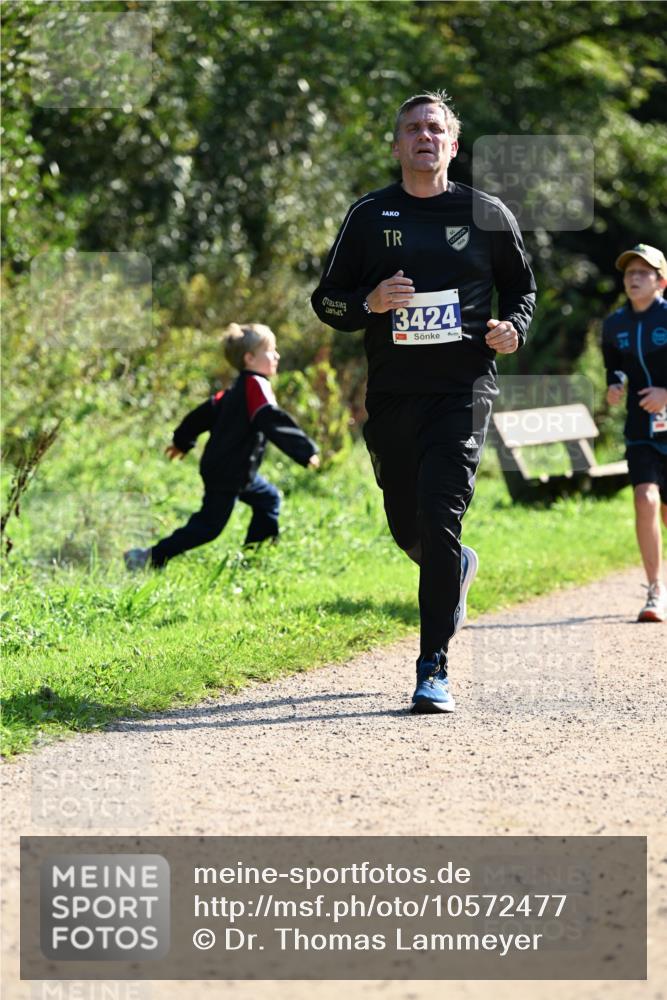 27.09.2026 - 35. Volkslauf durch das schöne Alstertal Dr. Thomas Lammeyer http://msf.ph/oto/10572477 27.09.2026 11:23:47 Laufen 13424, 17 meine-sportfotos.de