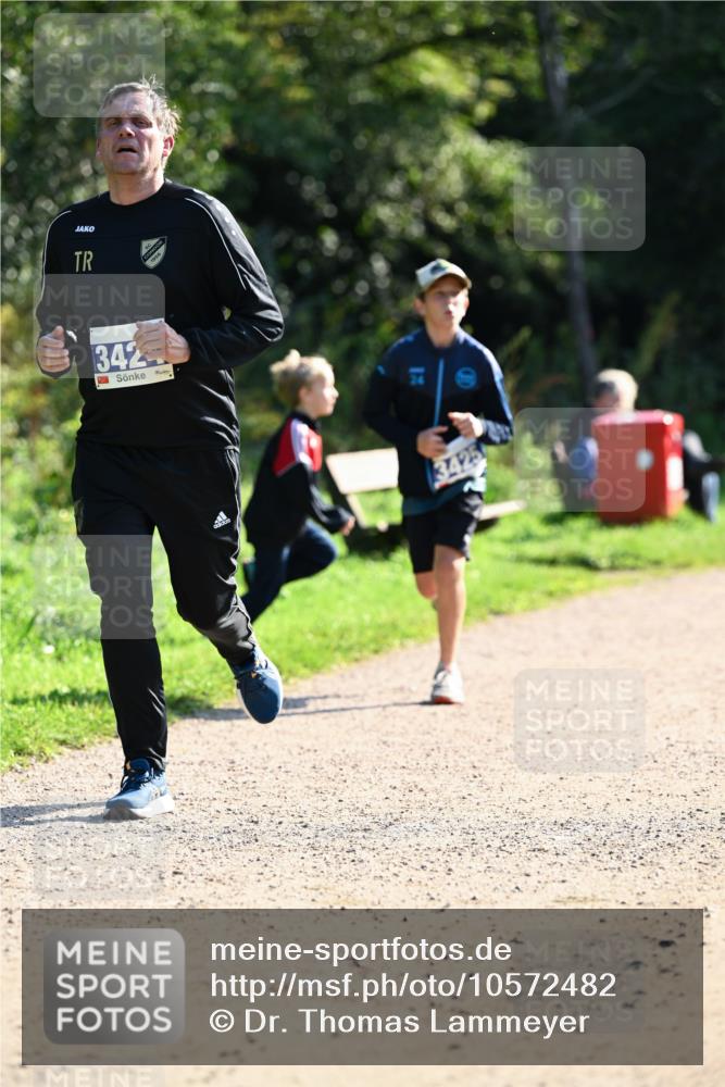 27.09.2026 - 35. Volkslauf durch das schöne Alstertal Dr. Thomas Lammeyer http://msf.ph/oto/10572482 27.09.2026 11:23:47 Laufen 342, 3425 meine-sportfotos.de