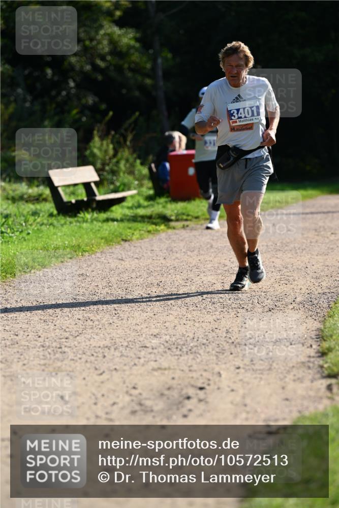 27.09.2026 - 35. Volkslauf durch das schöne Alstertal Dr. Thomas Lammeyer http://msf.ph/oto/10572513 27.09.2026 11:23:56 Laufen 3401, 14 meine-sportfotos.de