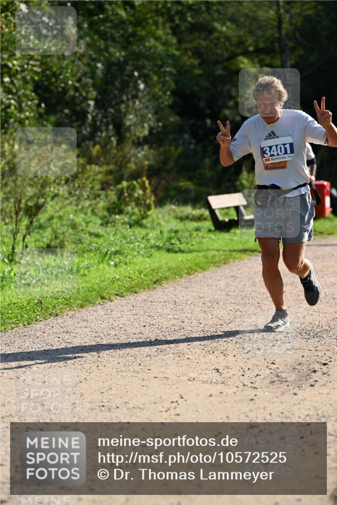 27.09.2026 - 35. Volkslauf durch das schöne Alstertal Dr. Thomas Lammeyer http://msf.ph/oto/10572525 27.09.2026 11:23:57 Laufen 3401, 14 meine-sportfotos.de