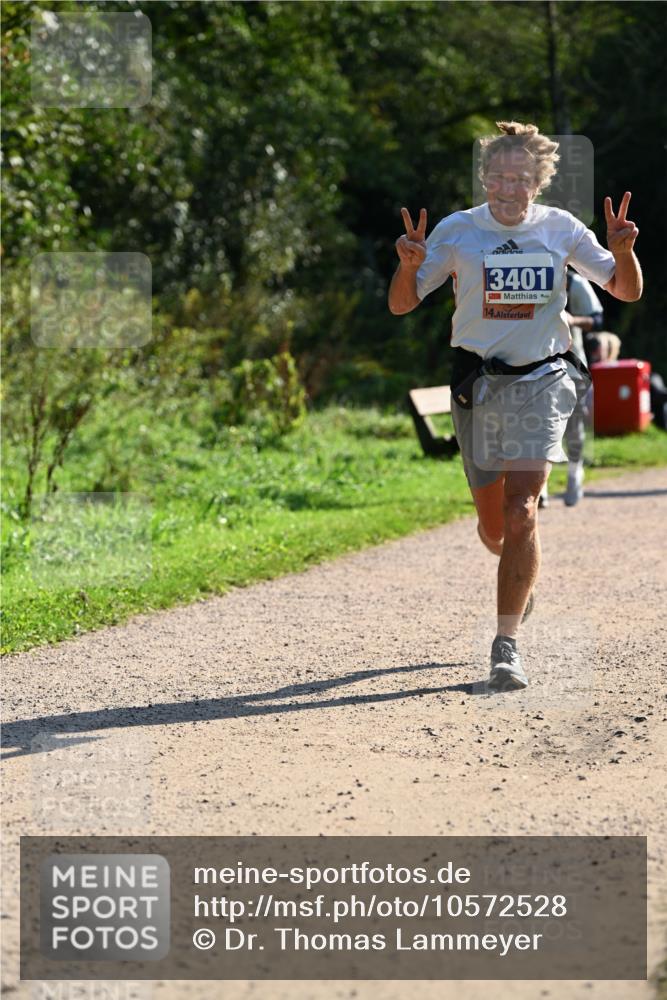 27.09.2026 - 35. Volkslauf durch das schöne Alstertal Dr. Thomas Lammeyer http://msf.ph/oto/10572528 27.09.2026 11:23:58 Laufen 3401, 14 meine-sportfotos.de