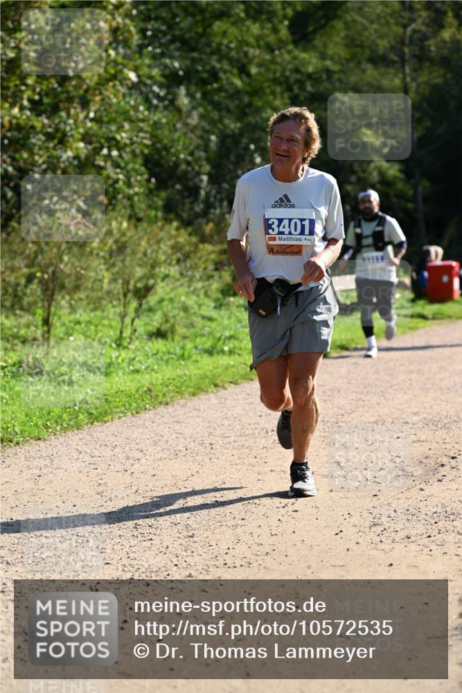 27.09.2026 - 35. Volkslauf durch das schöne Alstertal Dr. Thomas Lammeyer http://msf.ph/oto/10572535 27.09.2026 11:23:58 Laufen 3401, 14 meine-sportfotos.de