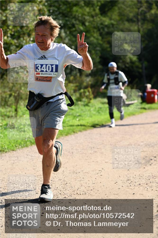 27.09.2026 - 35. Volkslauf durch das schöne Alstertal Dr. Thomas Lammeyer http://msf.ph/oto/10572542 27.09.2026 11:23:59 Laufen 3401, 14 meine-sportfotos.de