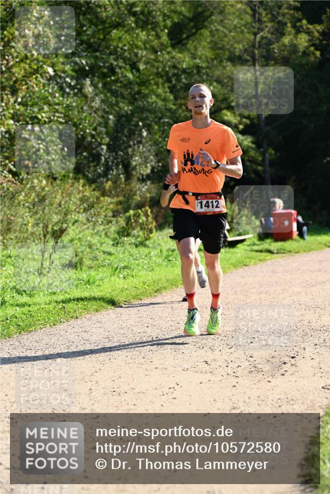 27.09.2026 - 35. Volkslauf durch das schöne Alstertal Dr. Thomas Lammeyer http://msf.ph/oto/10572580 27.09.2026 11:24:08 Laufen 1412 meine-sportfotos.de