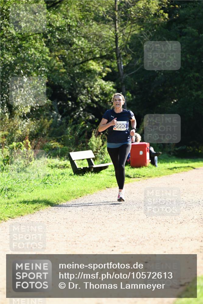 27.09.2026 - 35. Volkslauf durch das schöne Alstertal Dr. Thomas Lammeyer http://msf.ph/oto/10572613 27.09.2026 11:24:16 Laufen 3990 meine-sportfotos.de