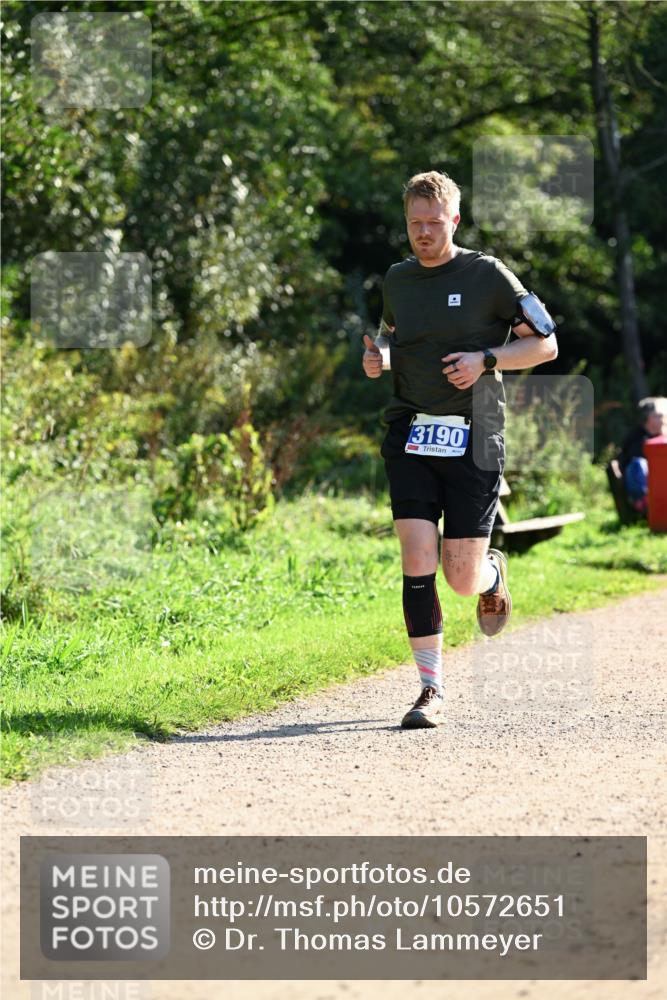 27.09.2026 - 35. Volkslauf durch das schöne Alstertal Dr. Thomas Lammeyer http://msf.ph/oto/10572651 27.09.2026 11:24:27 Laufen 3190 meine-sportfotos.de