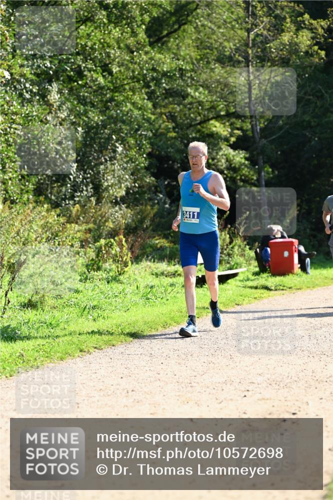 27.09.2026 - 35. Volkslauf durch das schöne Alstertal Dr. Thomas Lammeyer http://msf.ph/oto/10572698 27.09.2026 11:24:38 Laufen 3411 meine-sportfotos.de