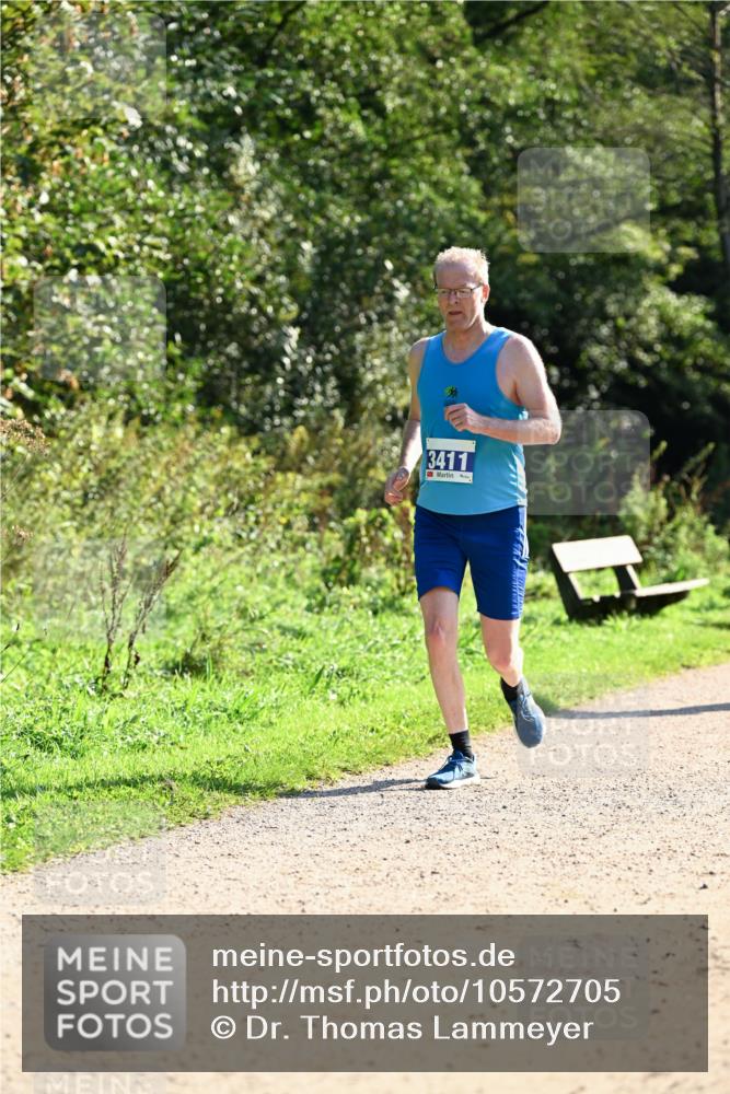 27.09.2026 - 35. Volkslauf durch das schöne Alstertal Dr. Thomas Lammeyer http://msf.ph/oto/10572705 27.09.2026 11:24:38 Laufen 3411 meine-sportfotos.de