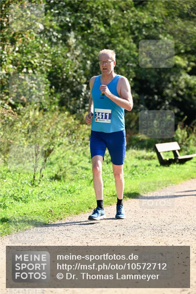 27.09.2026 - 35. Volkslauf durch das schöne Alstertal Dr. Thomas Lammeyer http://msf.ph/oto/10572712 27.09.2026 11:24:39 Laufen 3411 meine-sportfotos.de