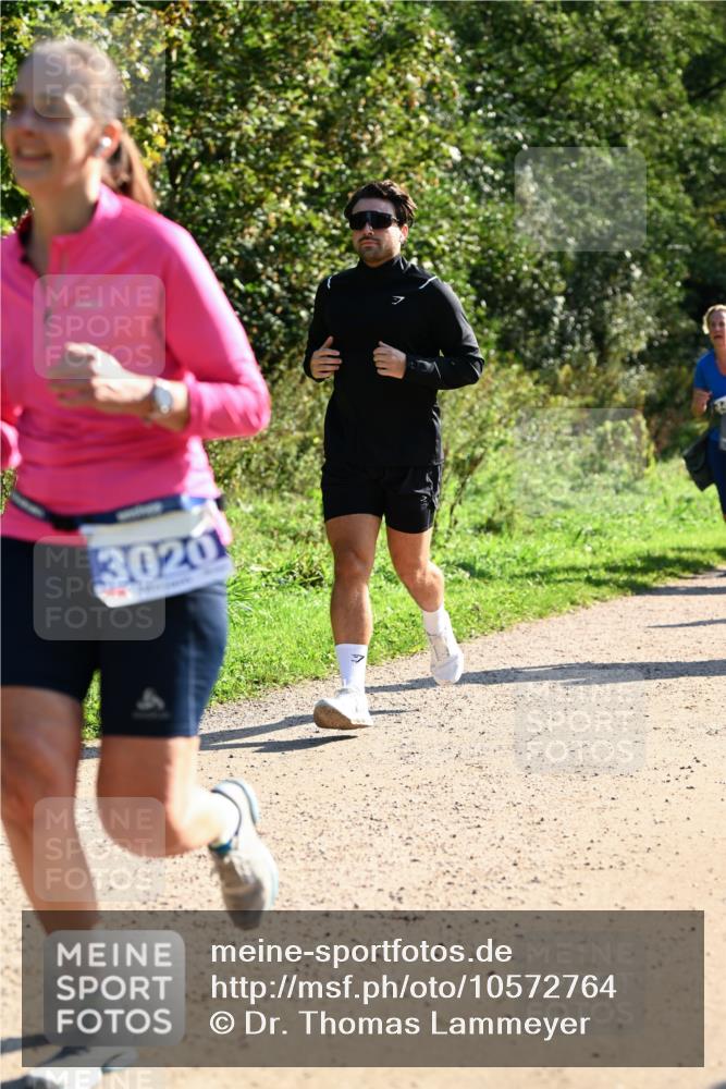 27.09.2026 - 35. Volkslauf durch das schöne Alstertal Dr. Thomas Lammeyer http://msf.ph/oto/10572764 27.09.2026 11:24:47 Laufen 3020 meine-sportfotos.de