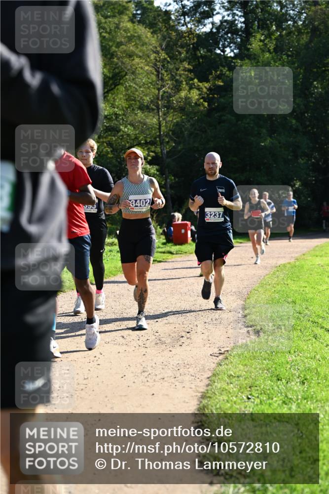 27.09.2026 - 35. Volkslauf durch das schöne Alstertal Dr. Thomas Lammeyer http://msf.ph/oto/10572810 27.09.2026 11:24:58 Laufen 3402, 3237 meine-sportfotos.de
