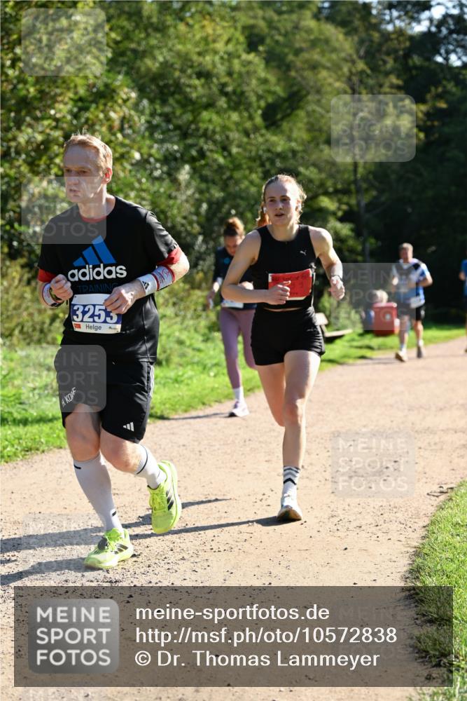27.09.2026 - 35. Volkslauf durch das schöne Alstertal Dr. Thomas Lammeyer http://msf.ph/oto/10572838 27.09.2026 11:25:02 Laufen 3253 meine-sportfotos.de