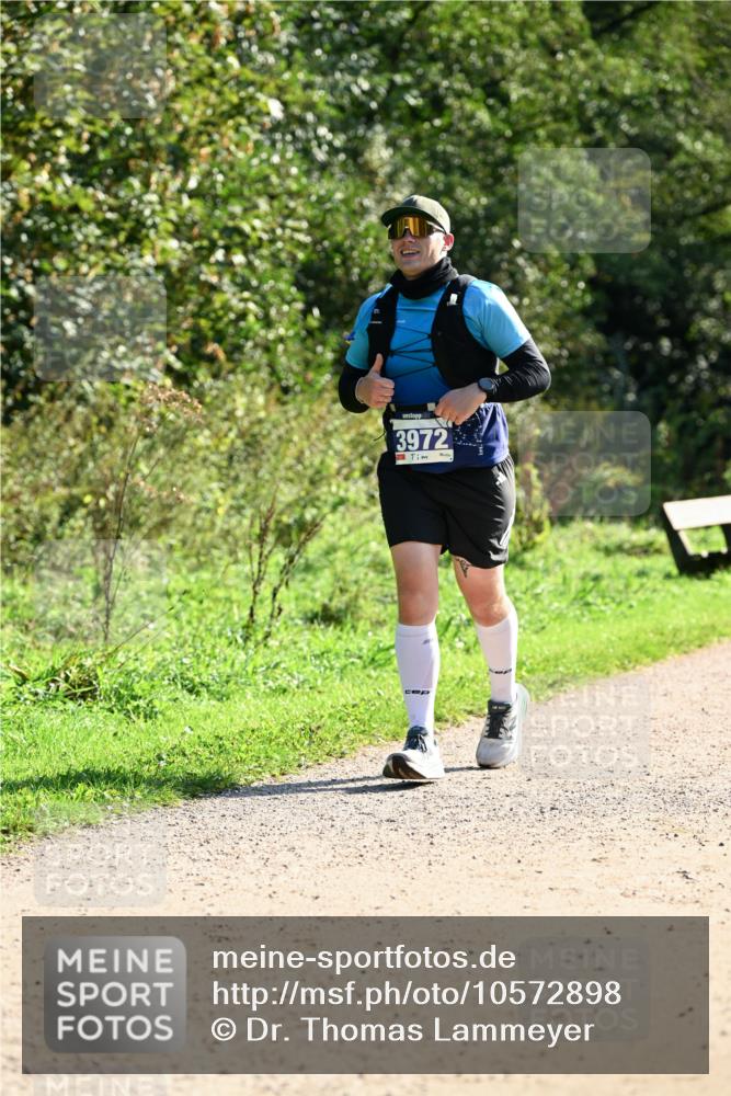 27.09.2026 - 35. Volkslauf durch das schöne Alstertal Dr. Thomas Lammeyer http://msf.ph/oto/10572898 27.09.2026 11:25:18 Laufen 3972 meine-sportfotos.de