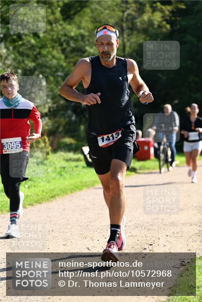 27.09.2026 - 35. Volkslauf durch das schöne Alstertal Dr. Thomas Lammeyer http://msf.ph/oto/10572968 27.09.2026 11:25:52 Laufen 3095, 1413 meine-sportfotos.de