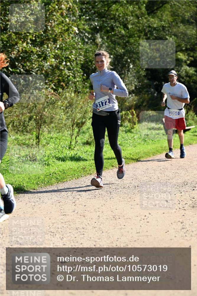 27.09.2026 - 35. Volkslauf durch das schöne Alstertal Dr. Thomas Lammeyer http://msf.ph/oto/10573019 27.09.2026 11:26:17 Laufen 3172, 3350 meine-sportfotos.de