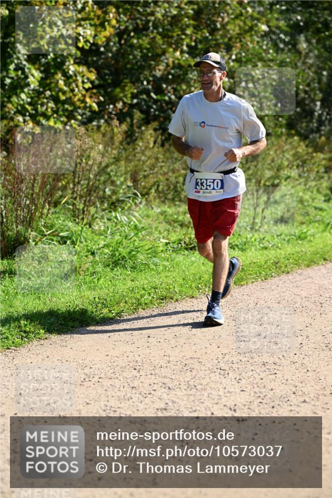 27.09.2026 - 35. Volkslauf durch das schöne Alstertal Dr. Thomas Lammeyer http://msf.ph/oto/10573037 27.09.2026 11:26:20 Laufen 3350 meine-sportfotos.de
