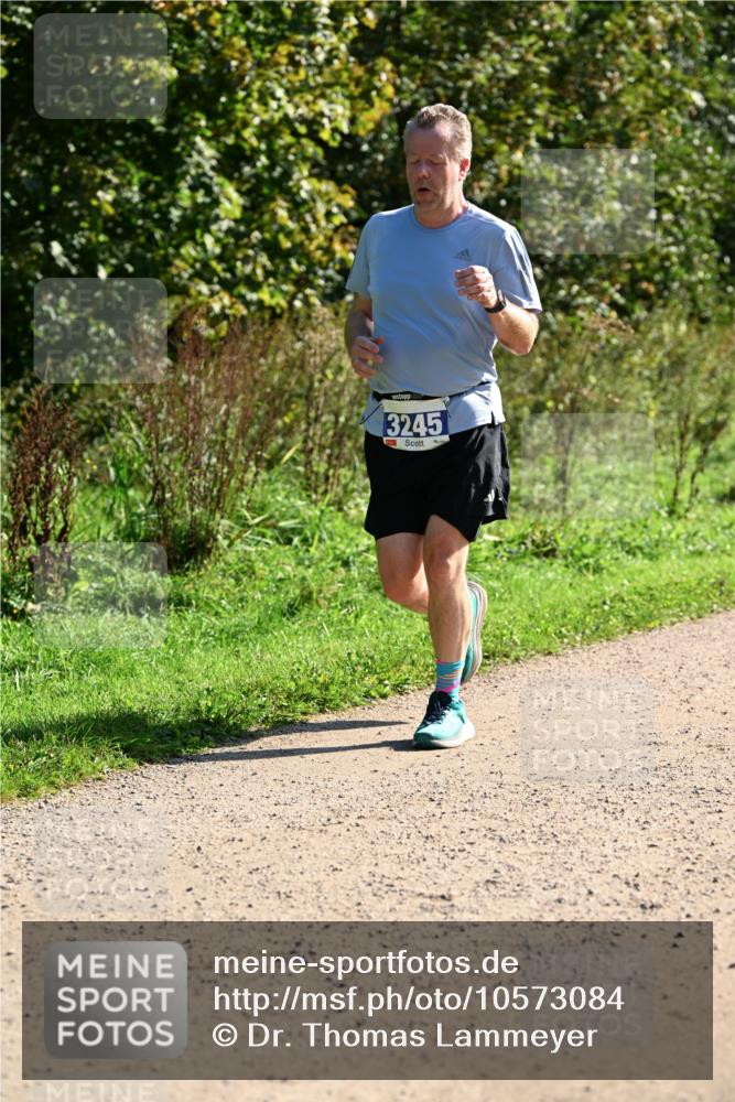 27.09.2026 - 35. Volkslauf durch das schöne Alstertal Dr. Thomas Lammeyer http://msf.ph/oto/10573084 27.09.2026 11:26:29 Laufen 3245 meine-sportfotos.de