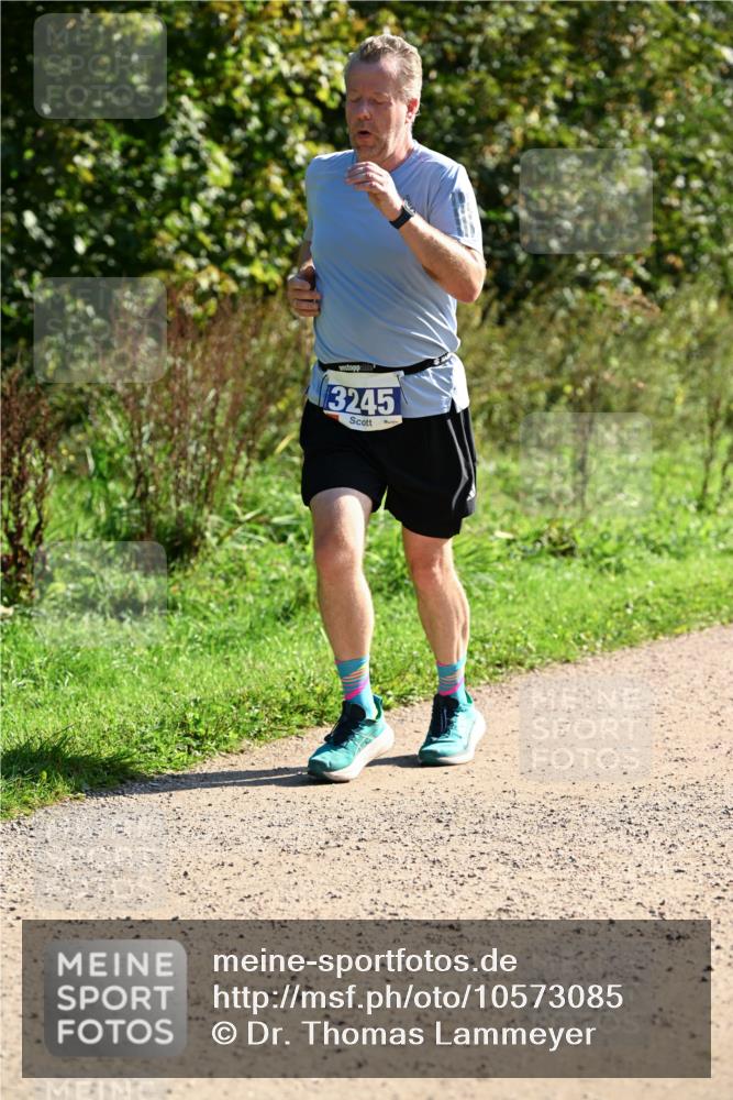 27.09.2026 - 35. Volkslauf durch das schöne Alstertal Dr. Thomas Lammeyer http://msf.ph/oto/10573085 27.09.2026 11:26:29 Laufen 3245 meine-sportfotos.de