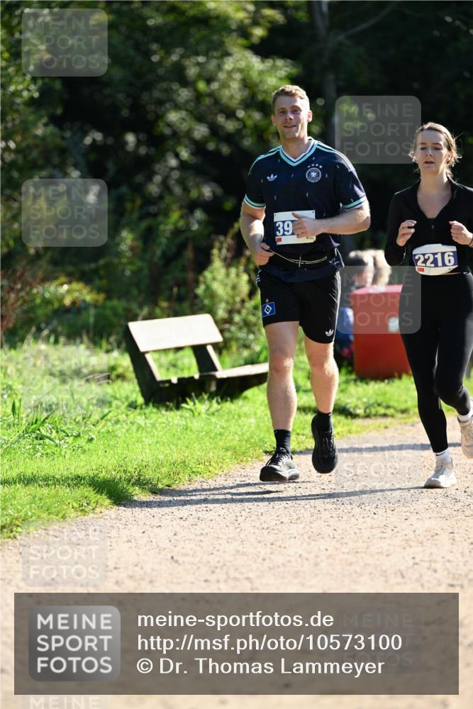27.09.2026 - 35. Volkslauf durch das schöne Alstertal Dr. Thomas Lammeyer http://msf.ph/oto/10573100 27.09.2026 11:26:33 Laufen 39, 2216 meine-sportfotos.de