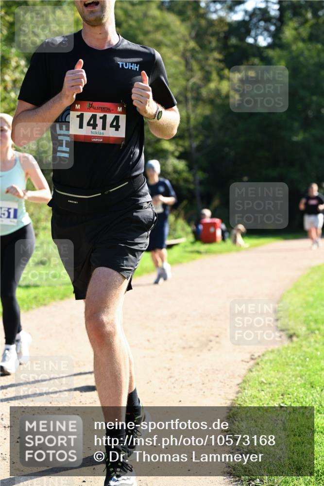 27.09.2026 - 35. Volkslauf durch das schöne Alstertal Dr. Thomas Lammeyer http://msf.ph/oto/10573168 27.09.2026 11:26:43 Laufen 51, 1414 meine-sportfotos.de