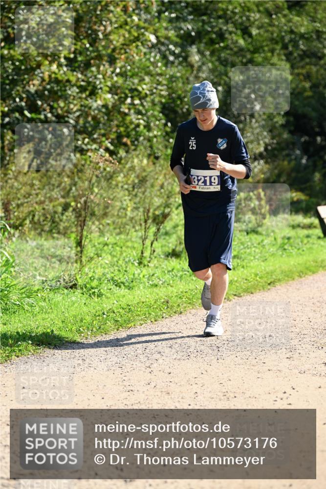 27.09.2026 - 35. Volkslauf durch das schöne Alstertal Dr. Thomas Lammeyer http://msf.ph/oto/10573176 27.09.2026 11:26:45 Laufen 25, 32192 meine-sportfotos.de