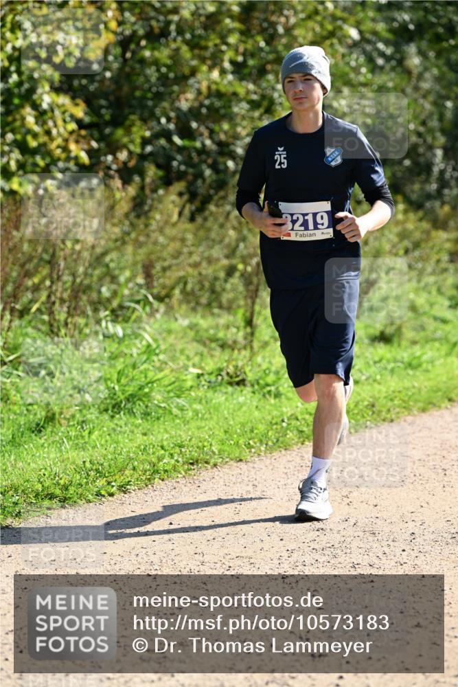 27.09.2026 - 35. Volkslauf durch das schöne Alstertal Dr. Thomas Lammeyer http://msf.ph/oto/10573183 27.09.2026 11:26:46 Laufen 3219 meine-sportfotos.de